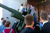 Экскурсия в Центральный музей Великой Отечественной войны на Поклонной горе с программой «Военно-историческое путешествие - Землянка»