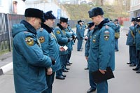 Сотрудники МЧС Западного округа перешли на ношение зимней формы одежды