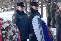 Торжественное возложение цветов к закладному камню участникам ликвидации последствий катастрофы на Чернобыльской АЭС