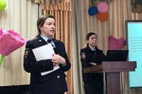 Сотрудники полиции провели урок правового информирования в Центре содействия семейному воспитанию