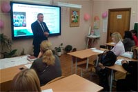Оперативники Отдела по контролю за оборотом наркотиков Западного округа провели профилактическую лекцию с родителями школьников