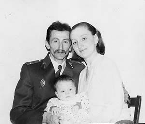 Фанис и Алёна с маленькой Кариной