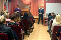 Сотрудники ОНК Западного округа провели профилактическую беседу с родителями несовершеннолетних