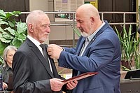 Вручение Почётного знака «Почётный житель муниципального округа Солнцево» Тараканову Владимиру Алексеевичу