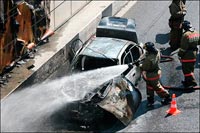 Действия при пожаре в автомобиле